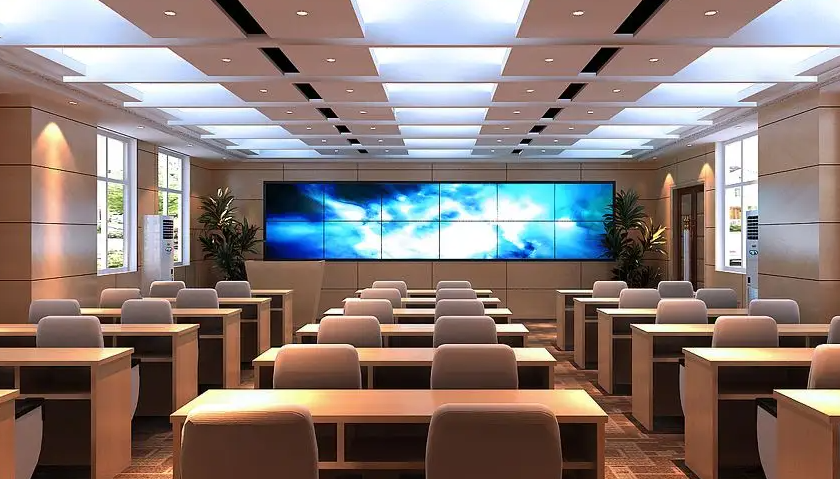 學校茄子视频污免费观看