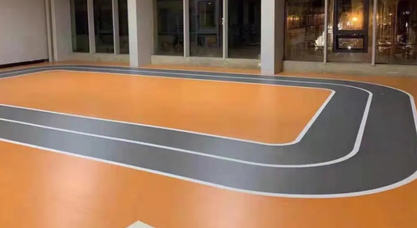 運動地板茄子视频污免费观看