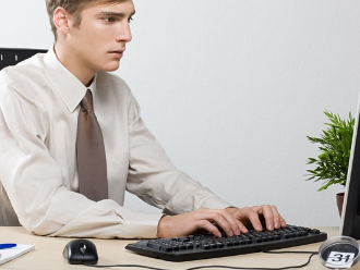 網站首頁必須要給人一種高端、舒適的感覺