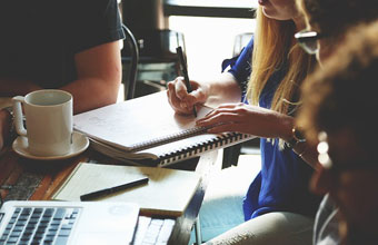 學校教育的未來：構建創新教育培訓網站的路徑