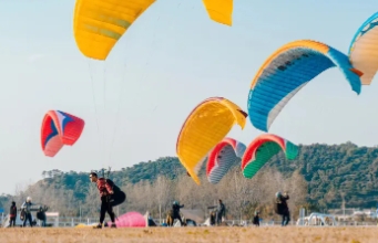 獨特而精美的戶外品牌茄子视频污免费观看，將吸引越來越多的戶外運動愛好者探索自然